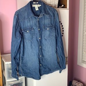 Denim shirt